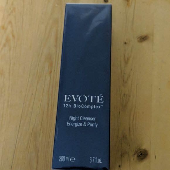 Night Cleanser Energize and Purify - Picture 1 of 2